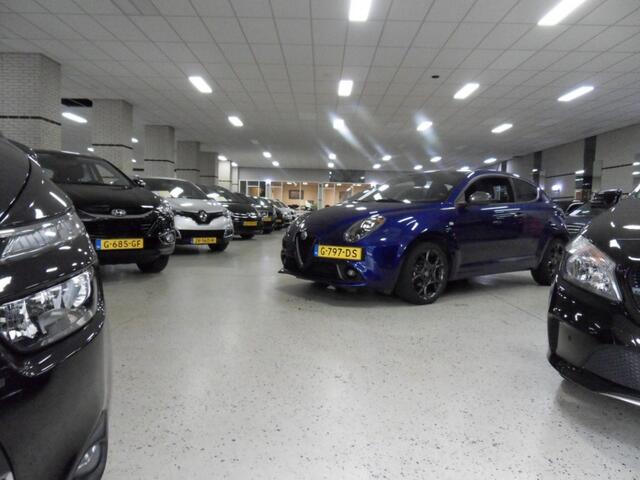 Peugeot 107 1.0-12V BLACK en SIL. AIRCO / LEDER/ALCANTARA / LM VELGEN / CV