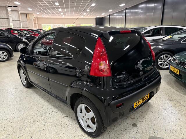 Peugeot 107 1.0-12V BLACK en SIL. AIRCO / LEDER/ALCANTARA / LM VELGEN / CV
