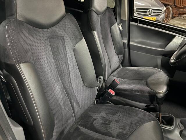 Peugeot 107 1.0-12V BLACK en SIL. AIRCO / LEDER/ALCANTARA / LM VELGEN / CV