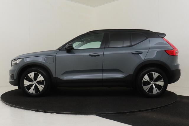 Volvo XC40 T4 RECHARGE R-DESIGN EXPRESSION -PANO.DAK|HARMAN/KARDON|360�CAM|LEDER|BLIS|STANDKACHEL|PRIVACY.GLAS