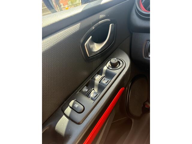 Renault Clio 1.6 R.S. 200 PK/FULL OPTIONS