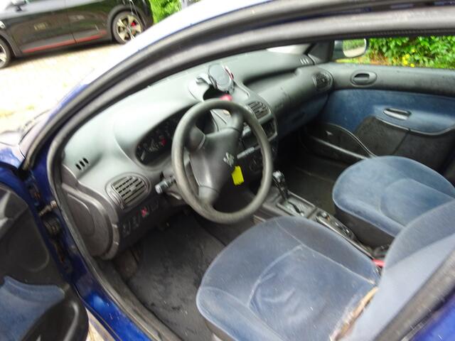 Peugeot 206 1.4 Roland Garros AUTOMAAT MET JAAR APK AIRCO