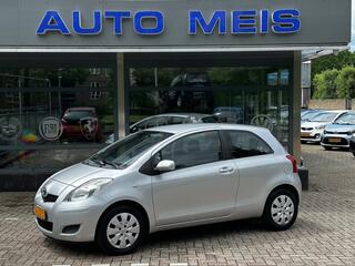 TOYOTA YARIS 1.3 VVTI Comfort Navigator Airco NAP-Autopas Trekhaak