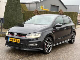 Volkswagen Polo (2009 - 2017)