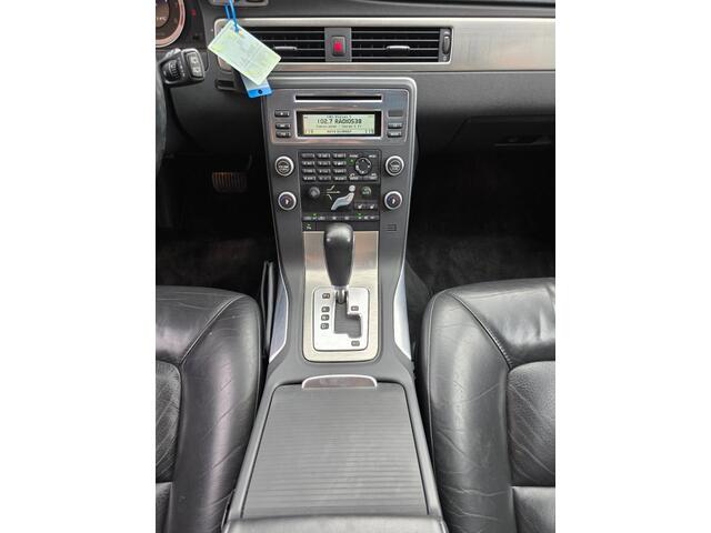 Volvo V70 1.6 T4 Momentum T4 automaat leder 180pk