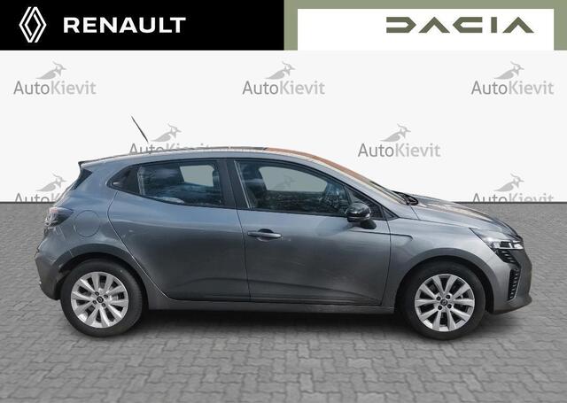 Renault Clio 1.6 E-Tech Full Hybrid 145 evolution - Navi