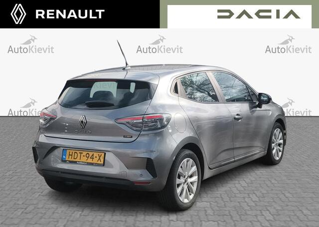 Renault Clio 1.6 E-Tech Full Hybrid 145 evolution - Navi