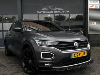 VOLKSWAGEN T-Roc 1.5 TSI Sport Pano Virtual VOL OPTIE!
