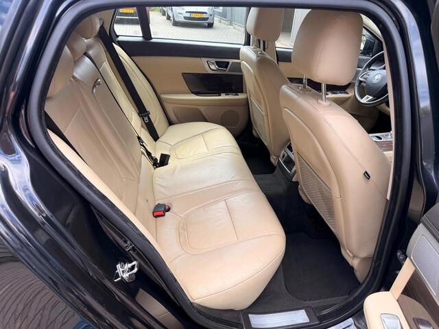 Jaguar XF Sportbrake 2.2D S 200pk|Stoelverwarming|Camera|Cruise control