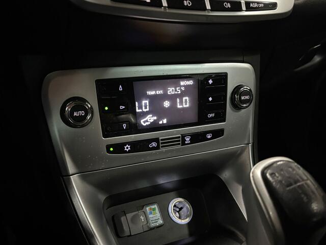 Lancia Delta 1.4-16V Oro - Radio - Airco - NAP -