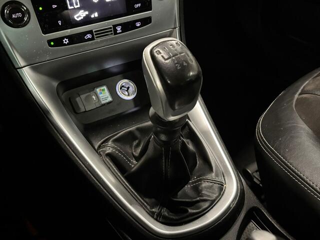 Lancia Delta 1.4-16V Oro - Radio - Airco - NAP -