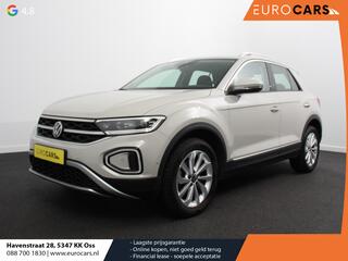 Volkswagen T-ROC 1.5 TSI Style Navigatie Apple Carplay/Android Auto Camera Parkeersensoren Adaptieve Cruise Control Dodehoek Assistent Elektrische achterklep Sto