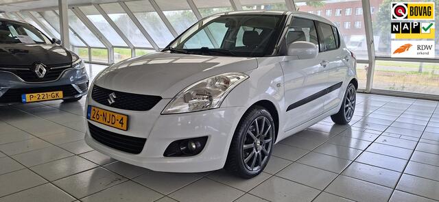 Suzuki Swift 1.2 Exclusive, luxe uitvoering met ecc/cruise/bluetooth