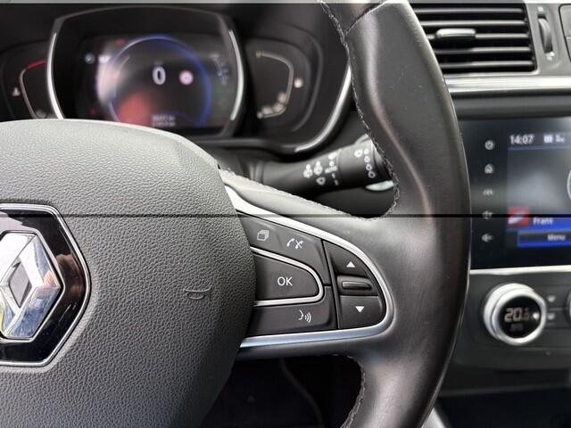 Renault Kadjar 1.3 TCe Zen | Navi | Camera | Pano | Trekhaak | 88.435 km Dealeronderhouden