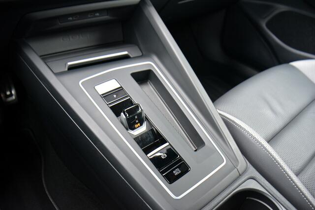 Volkswagen Golf 1.4 eHybrid GTE  Lederen interieur  Carplay/Android  Memory  Stoelventilatie  Top conditie