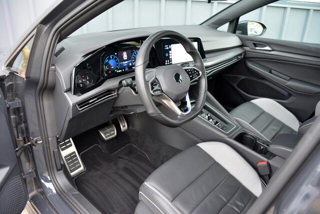 Volkswagen Golf 1.4 eHybrid GTE  Lederen interieur  Carplay/Android  Memory  Stoelventilatie  Top conditie