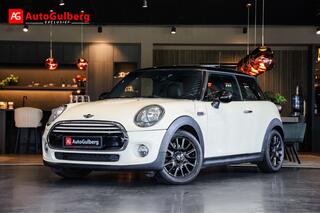 MINI COOPER 3-Deurs 1.5 Chili Sportstoelen Leder Cross punch, Panoramadak, Navi Professional, Zicht/ Wired/ Connected XL/ Licht/ Excitement/ Ambiente/ Black optic pakket, DDC, PDC, Voorruit verwarming, LMV.