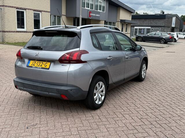 Peugeot 2008 1.2 PureTech Blue Lion