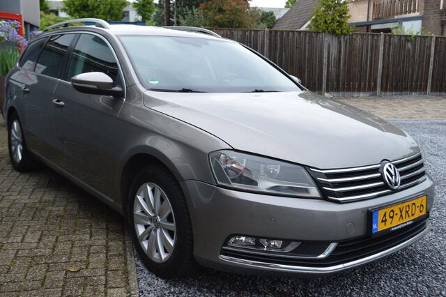 Volkswagen Passat Variant 1.4 TSI Highline Airco Automaat Navi DSG 5Drs PDC Bj 2012