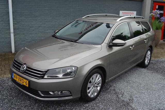 Volkswagen Passat Variant 1.4 TSI Highline Airco Automaat Navi DSG 5Drs PDC Bj 2012