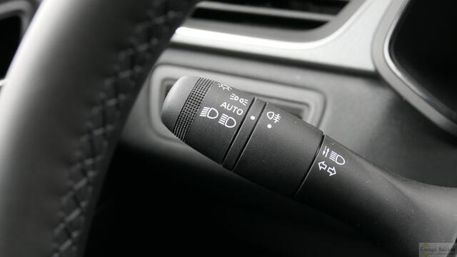 Renault Captur 1.8 160 HEV Full Hybrid Techno