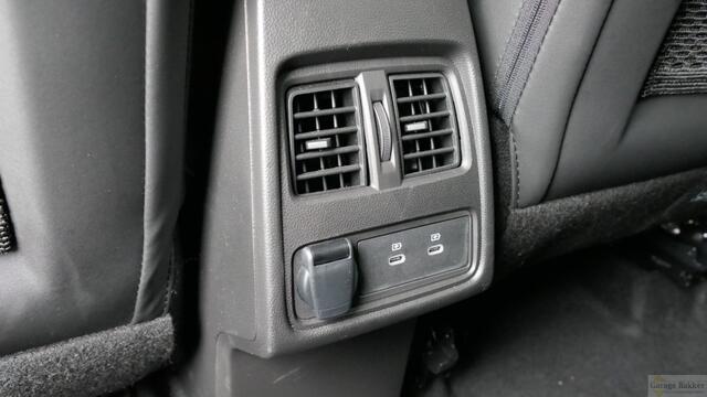Renault Captur 1.8 160 HEV Full Hybrid Techno