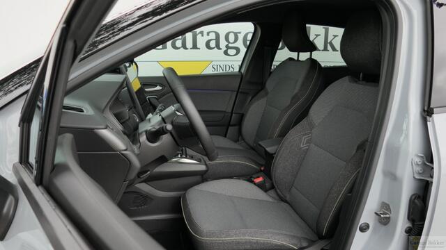 Renault Captur 1.8 160 HEV Full Hybrid Techno