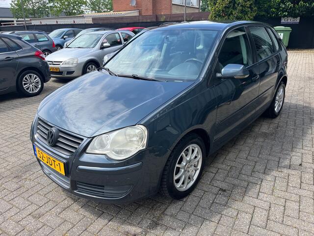 Volkswagen Polo 1.4-16V Comfortline 2009 APK  5D AIRCO