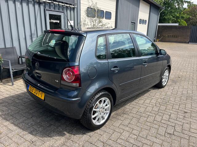 Volkswagen Polo 1.4-16V Comfortline 2009 APK  5D AIRCO
