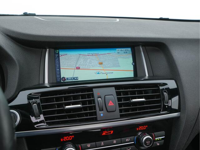 BMW X4 xDrive35i High Executive M-Sportpack Aut. PANO | HEAD-UP | LEATHER | XENON | MEMORY-PACK | HARMAN/KARDON | KEYLESS | CAMERA | HEATED-SPORTSEATS | N