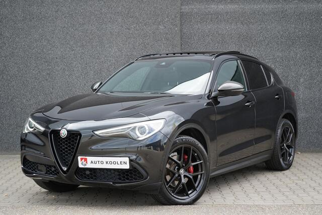 Alfa Romeo Stelvio 2.0 T AWD B-Tech Veloce/ Pano