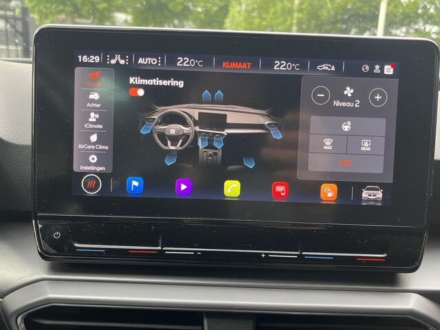 Seat Leon Sportstourer 1.5 eTSI FR  MODEL // CAMERA // NAVI // ELEK. ACHTERKLEP // ADAPTIVE CRUISE //