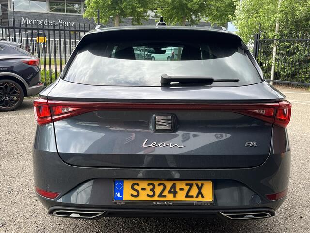Seat Leon Sportstourer 1.5 eTSI FR  MODEL // CAMERA // NAVI // ELEK. ACHTERKLEP // ADAPTIVE CRUISE //