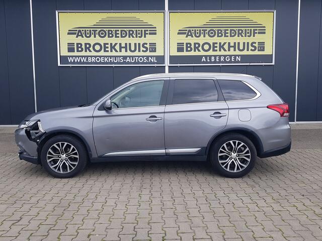 Mitsubishi Outlander 2.2 DI-D Instyle 4WD 7-persoons