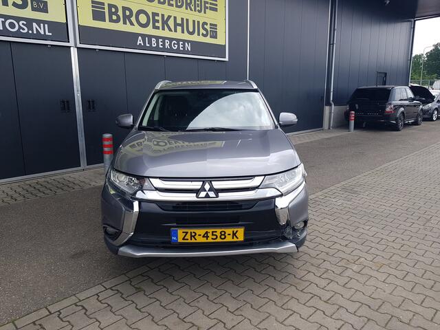 Mitsubishi Outlander 2.2 DI-D Instyle 4WD 7-persoons