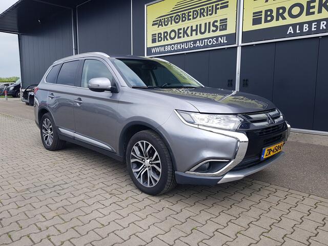Mitsubishi Outlander 2.2 DI-D Instyle 4WD 7-persoons