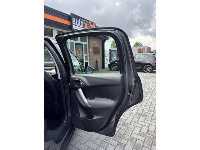 Citroen C3 1.2 VTi Coll. Light |e APK|