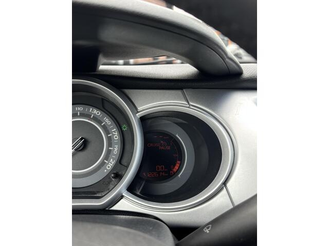 Citroen C3 1.2 VTi Coll. Light |e APK|