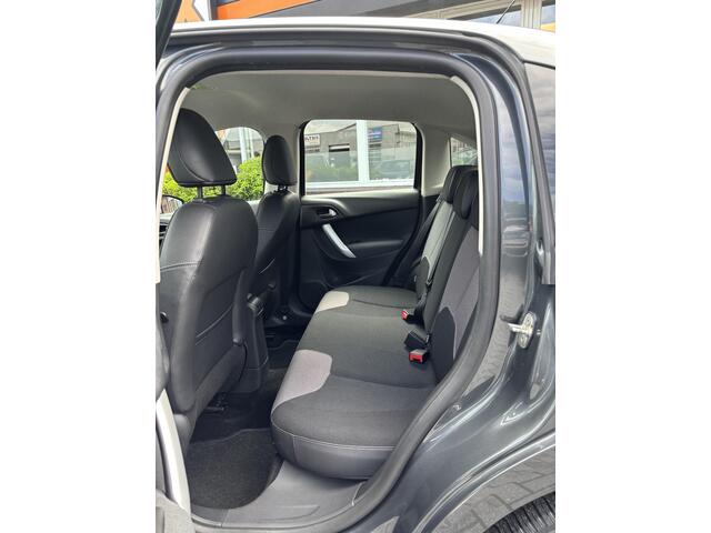 Citroen C3 1.2 VTi Coll. Light |e APK|