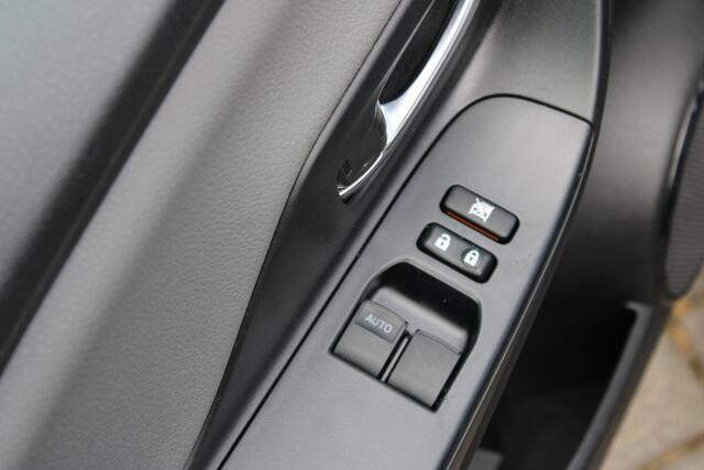 Toyota Yaris 1.5 VVT-i Active Navi/Clima/Camera/NL Auto