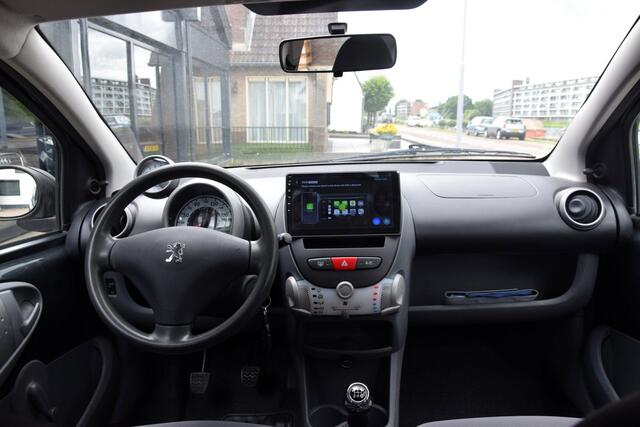 Peugeot 107 1.0-12V Accent Carplay Parkeersensoren Navigatie