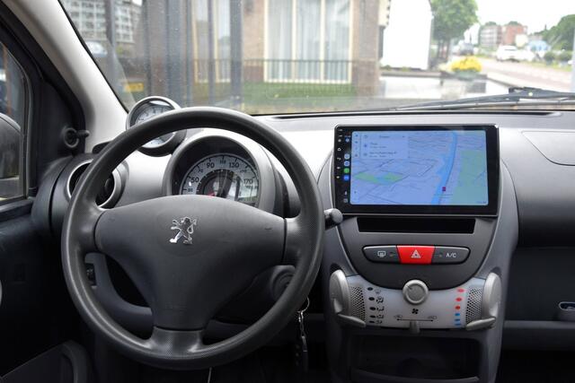 Peugeot 107 1.0-12V Accent Carplay Parkeersensoren Navigatie