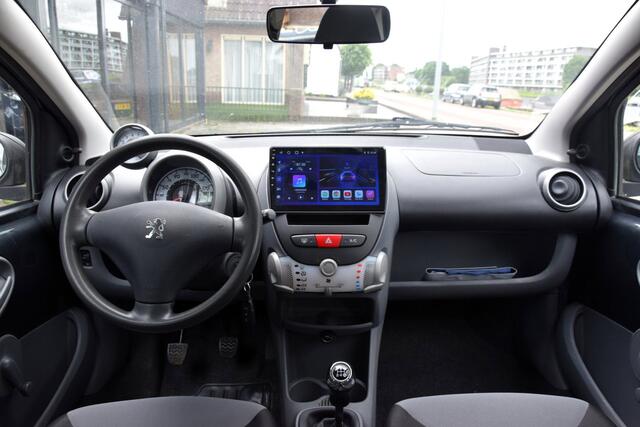 Peugeot 107 1.0-12V Accent Carplay Parkeersensoren Navigatie