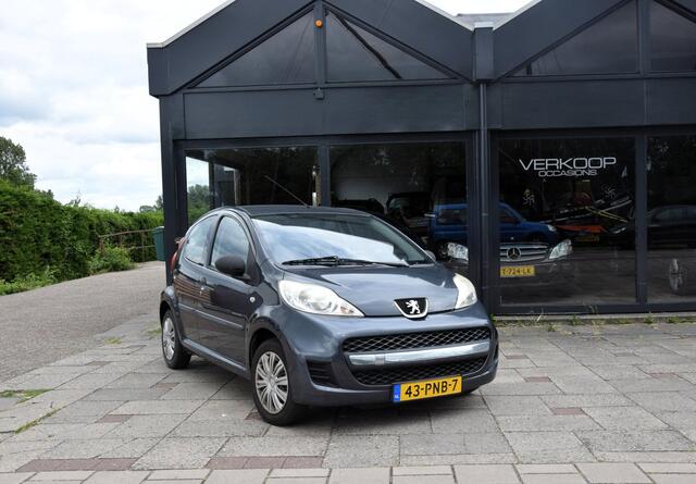 Peugeot 107 1.0-12V Accent Carplay Parkeersensoren Navigatie