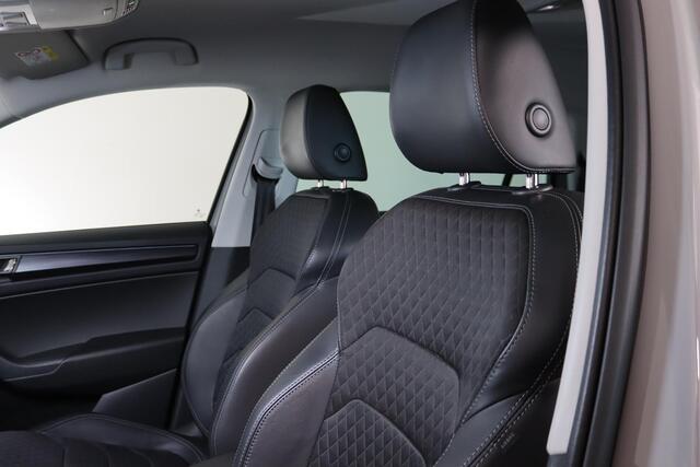 Skoda Kodiaq 1.5 TSI Business Edition 7-Persoons Trekhaak, Canton audio, Mooie kleur