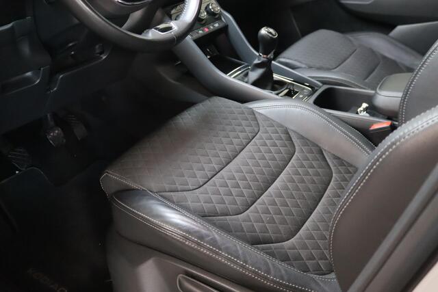 Skoda Kodiaq 1.5 TSI Business Edition 7-Persoons Trekhaak, Canton audio, Mooie kleur