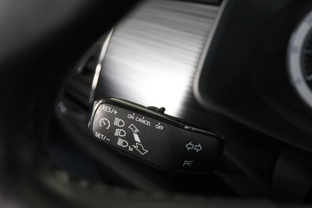 Skoda Kodiaq 1.5 TSI Business Edition 7-Persoons Trekhaak, Canton audio, Mooie kleur