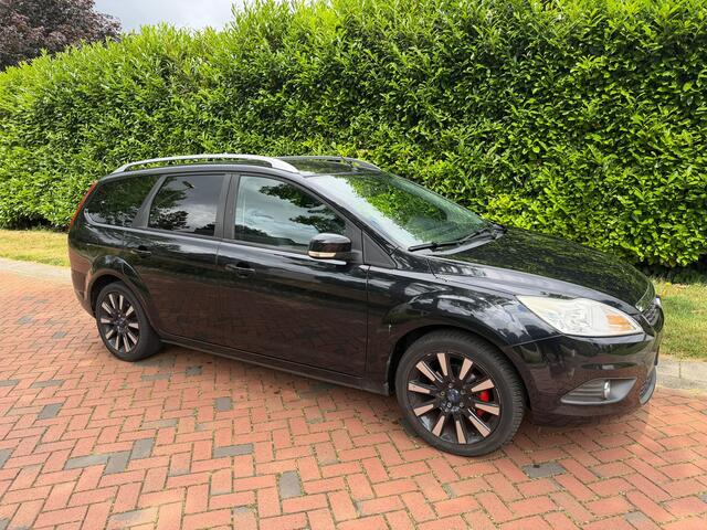 Ford Focus Wagon 1.6 Titanium, Airco, APK 24-01-2027.