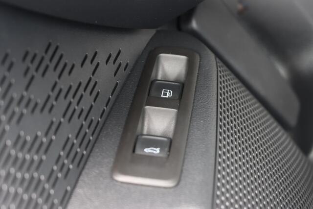 Skoda Octavia Combi 1.4 TSI iV PHEV Sportline Business | SOH 91,1% |