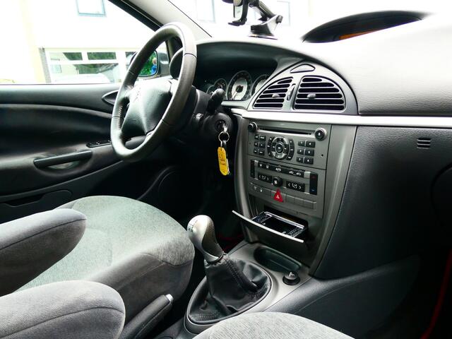 Citroen C5 2.0-16V VTR 141pk Clima Cruise Historie Trekhaak 1500kg.